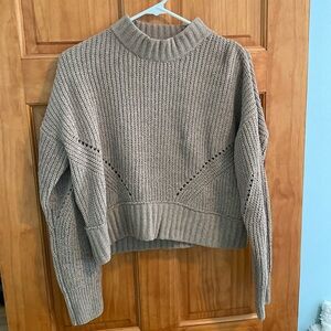 High neck/ cropped sweater